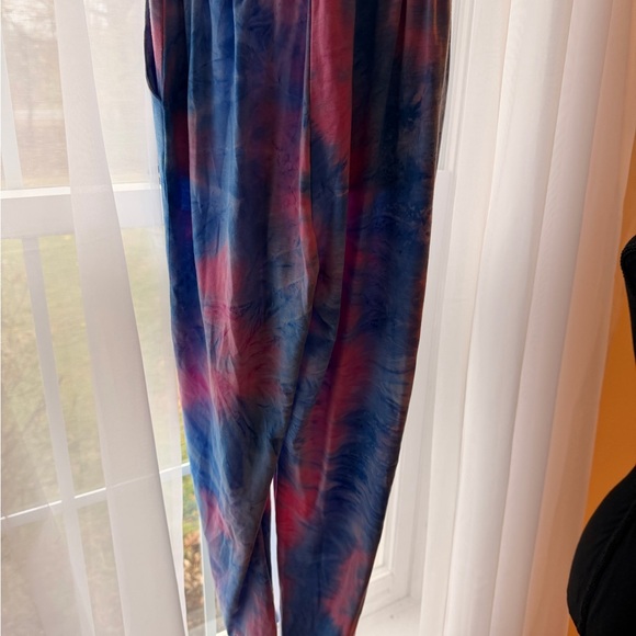 Gorlya Women's Tie-Dye Jumpsuit - Blue and Pink - Picture 7 of 8